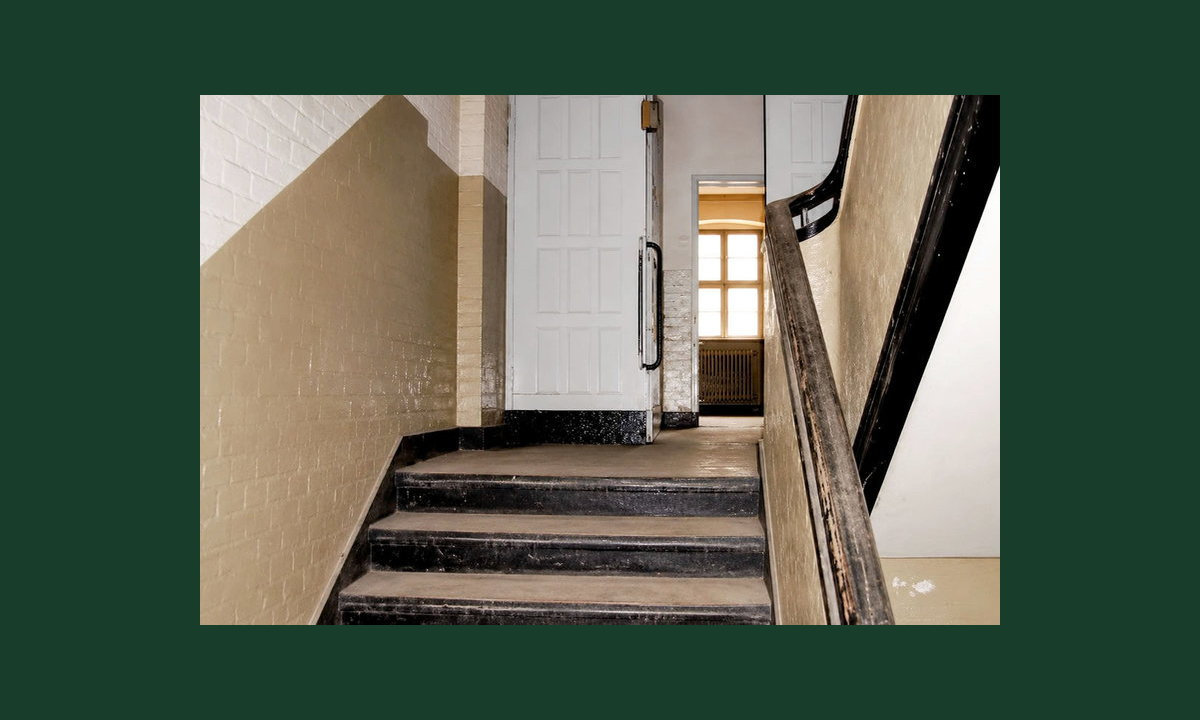 Treppenaufgang I - Kompanie